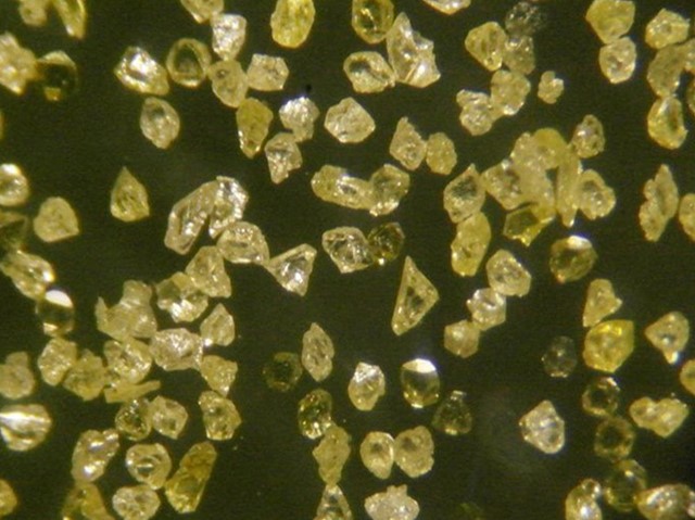 Дробленные алмазные шлифовальные порошки на металлических связках