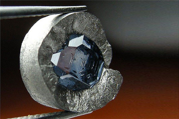 алмаз выращенный необработанный купить
