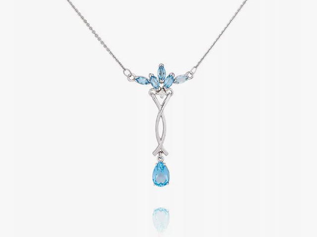 колье с голубыми бриллиантами