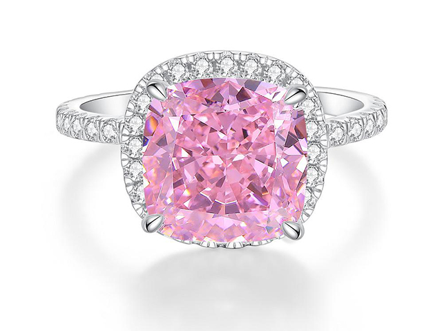 сколько стоит кольцо с выращенным бриллиантом