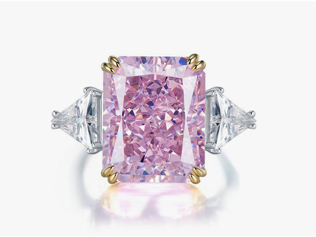 розовые бриллианты цена за карат