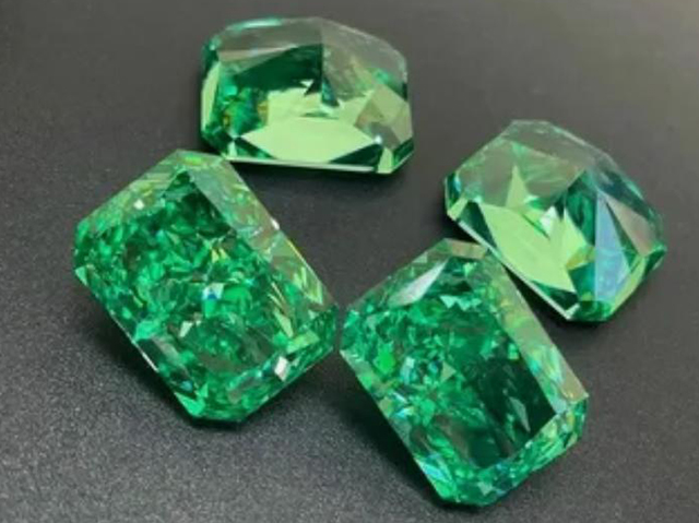 сколько стоит зеленый бриллиант
